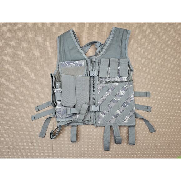 VISM Airsoft Adult One Size Tactical Vest Army Digital Camouflage Many Pockets - Picture 1 of 9
